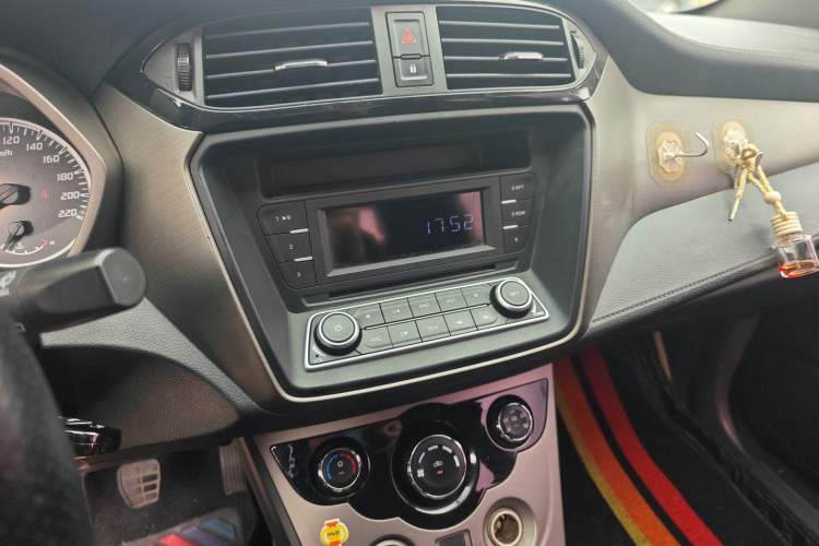 Used Haima M3 2016 1.5L Manual Comfort Model Audio And AC Panel