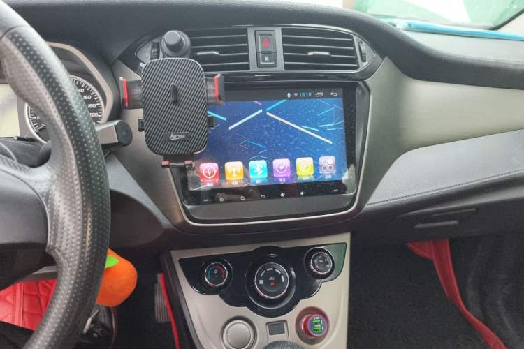 Used Haima M3 2016 1.5L CVT Comfort Edition Audio And AC Panel