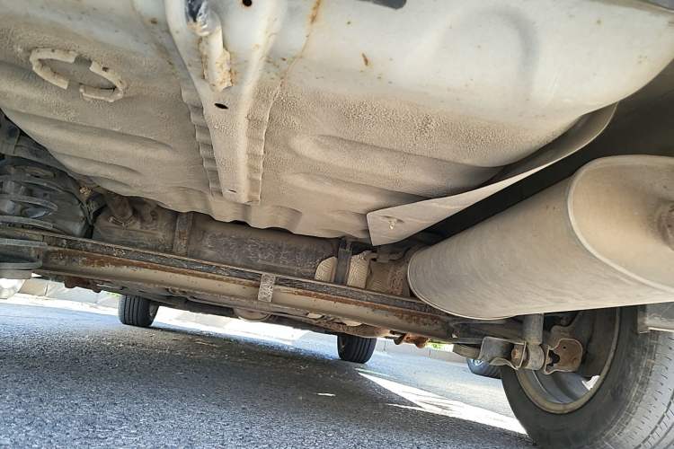 Used Haima M3 2016 1.5L Manual Fashion Edition Chassis Rear