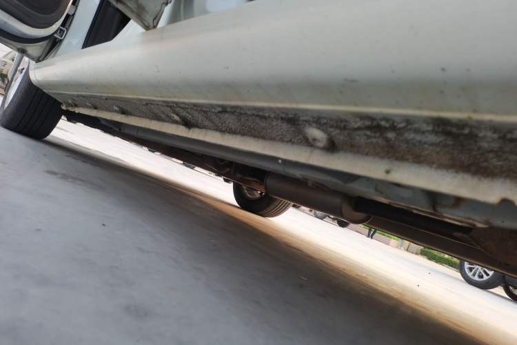 Used Haima M3 2016 1.5L Manual Comfort Model Chassis Rear Left