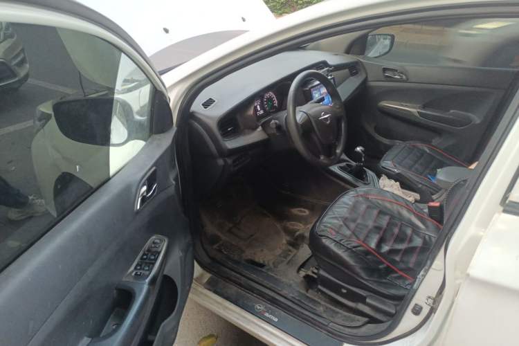 Used Haima M3 2016 1.5L Manual Comfort Model Driver Seat
