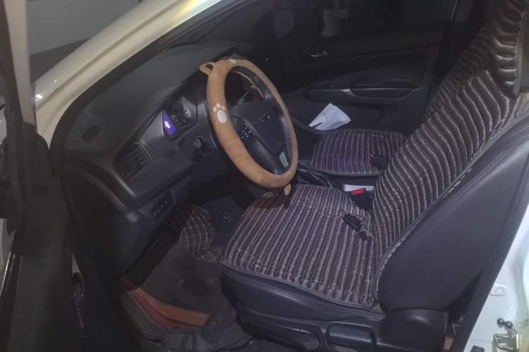 Used Haima M3 2016 1.5L CVT Smart Comfort Version Driver Seat
