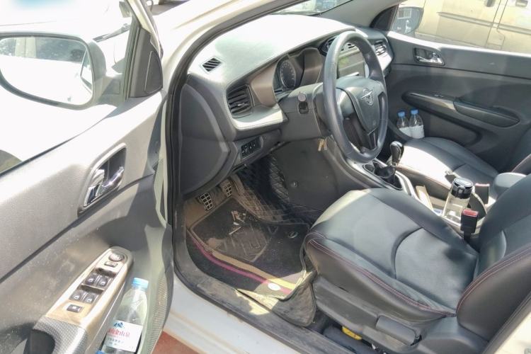 Used Haima M3 2016 1.5L Manual Comfort Model Driver Seat