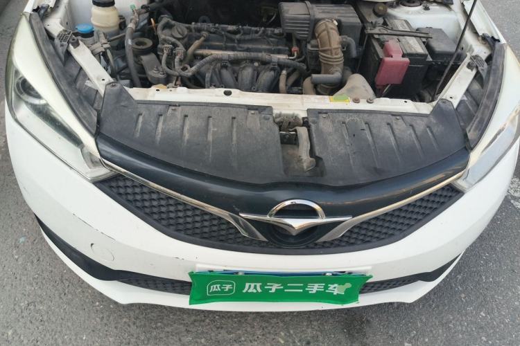 Used Haima M3 2016 1.5L Manual Fashion Edition Engine Bay