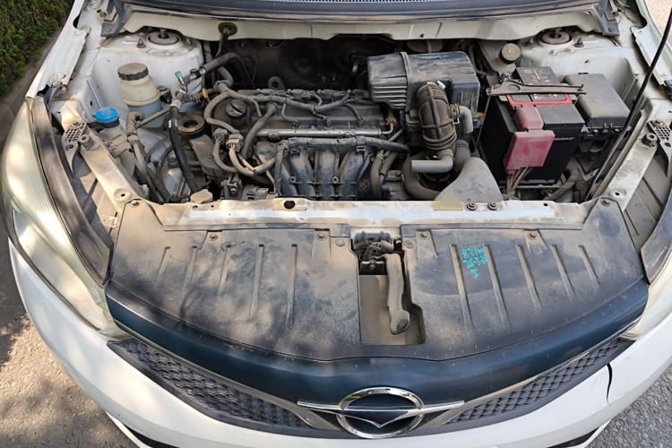 Used Haima M3 2016 1.5L Manual Fashion Edition Engine Bay