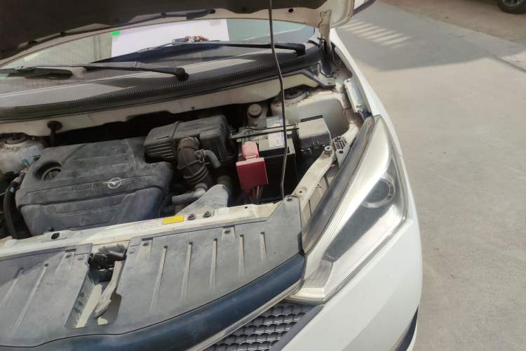 Used Haima M3 2016 1.5L Manual Comfort Model Engine Bay Left