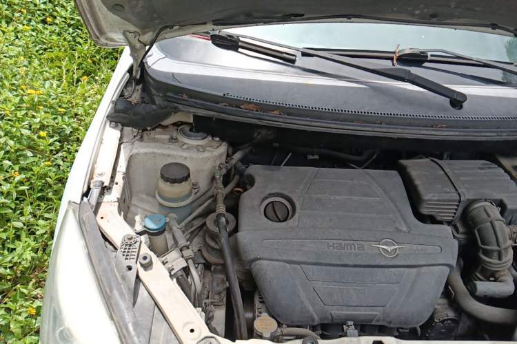 Used Haima M3 2016 1.5L CVT Smart Comfort Version Engine Bay Right