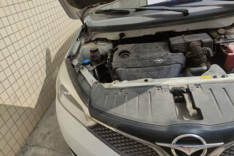 Used Haima M3 2016 1.5L Manual Comfort Model Engine Bay Right