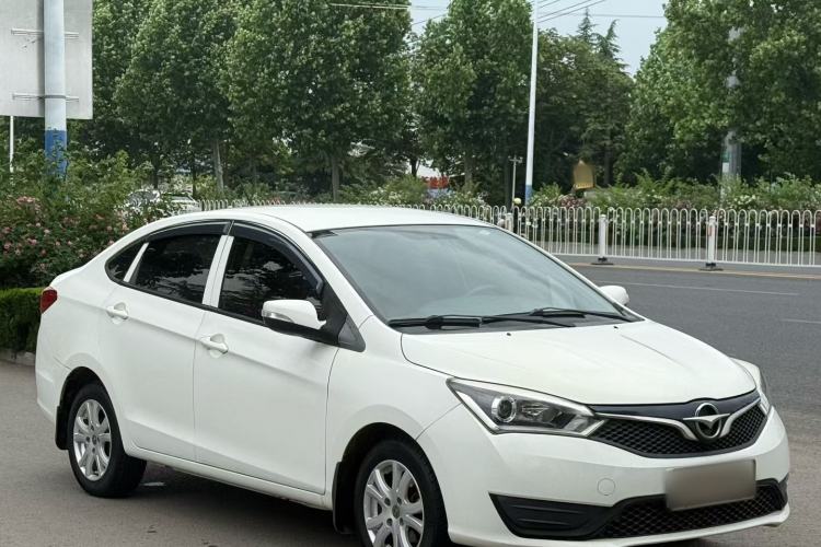 Used Haima M3 2016 1.5L Manual Fashion Edition Exterior 3