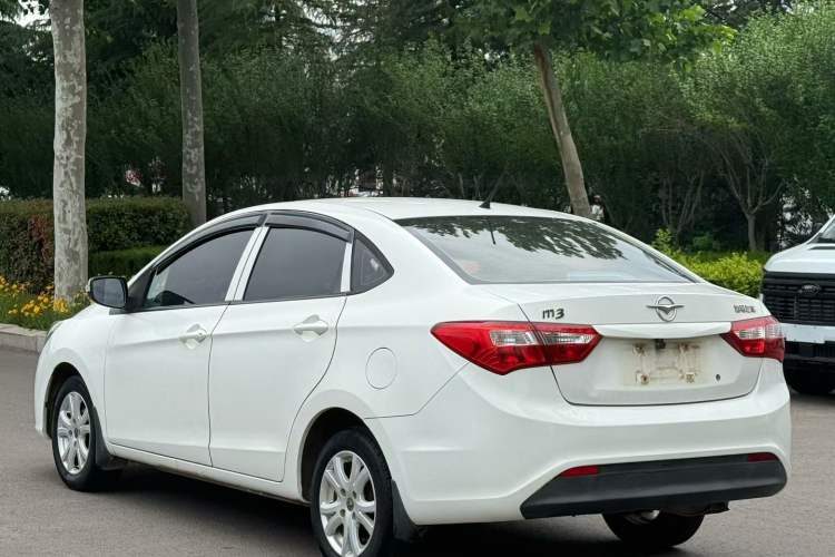 Used Haima M3 2016 1.5L Manual Fashion Edition Exterior 4