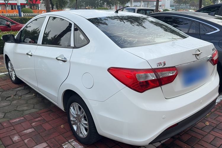 Used Haima M3 2016 1.5L CVT Comfort Edition Exterior 5