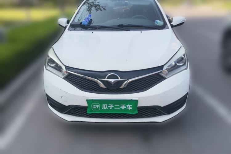 Used Haima M3 2016 1.5L Manual Fashion Edition Front