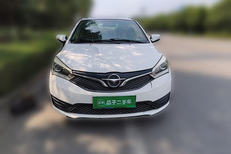 Used Haima M3 2016 1.5L Manual Fashion Edition Front