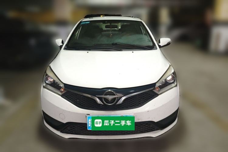 Used Haima M3 2016 1.5L Manual Fashion Edition Front