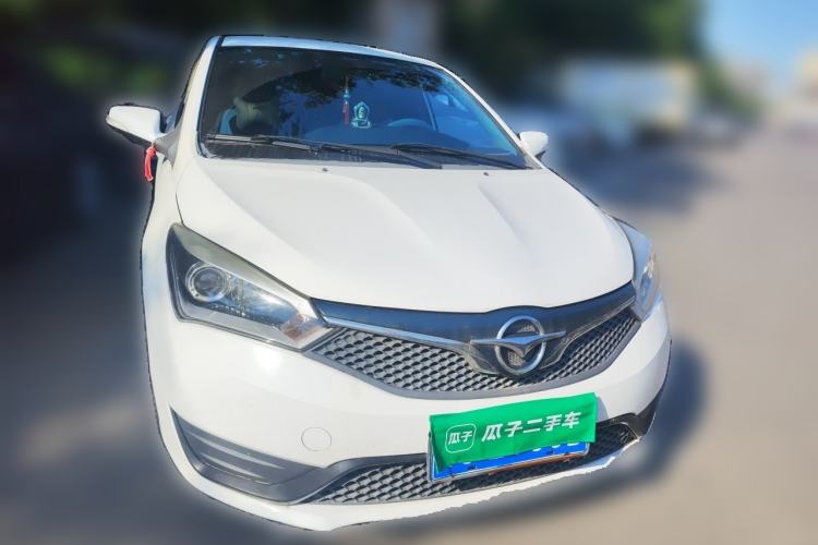 Used Haima M3 2016 1.5L Manual Fashion Edition Front