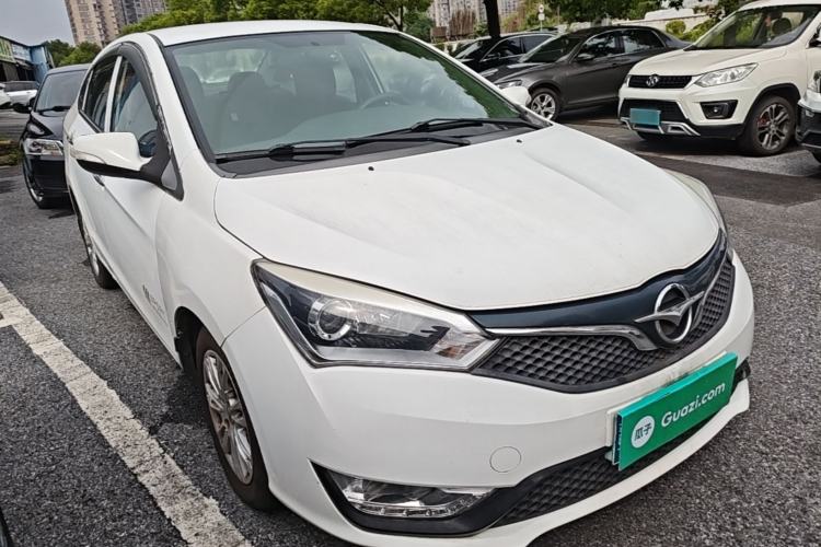 Used Haima M3 2016 1.5L Manual Comfort Model Front Right 45 Deg