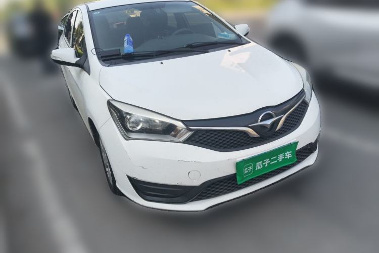 Used Haima M3 2016 1.5L Manual Fashion Edition Front Right 45 Deg