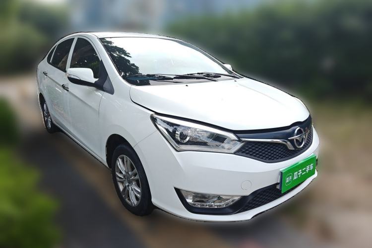 Used Haima M3 2016 1.5L Manual Comfort Model Front Right 45 Deg