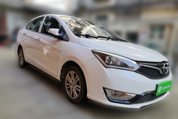 Used Haima M3 2016 1.5L Manual Comfort Model Front Right 45 Deg