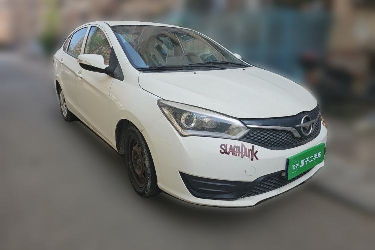 Used Haima M3 2016 1.5L Manual Fashion Edition Front Right 45 Deg