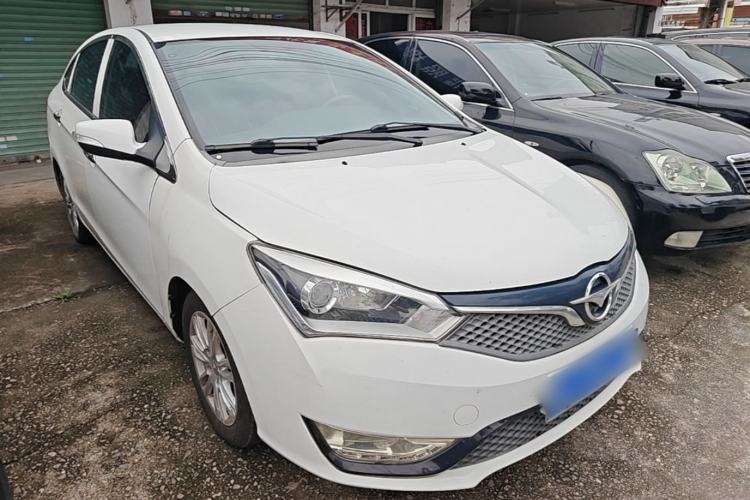 Used Haima M3 2016 1.5L Manual Comfort Model Front Right 45 Deg