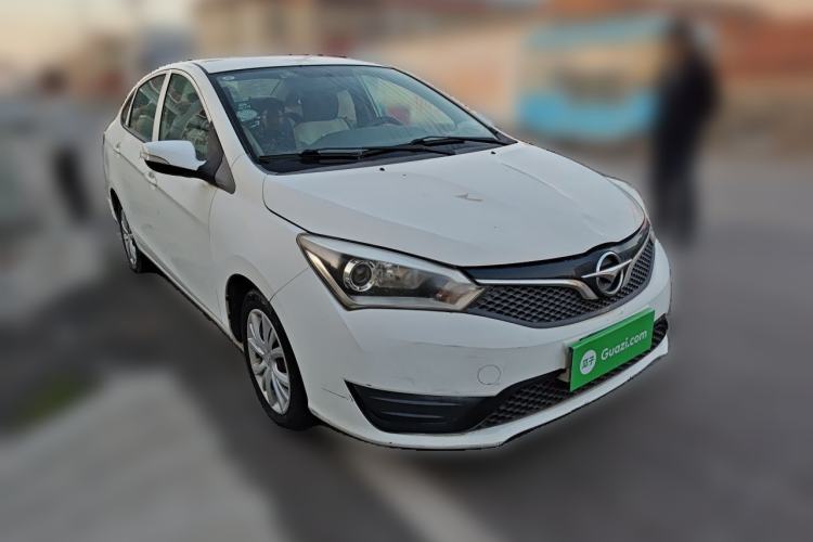 Used Haima M3 2016 1.5L Manual Fashion Edition Front Right 45 Deg