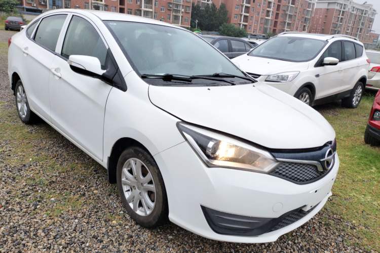 Used Haima M3 2016 1.5L Manual Fashion Edition Front Right 45 Deg