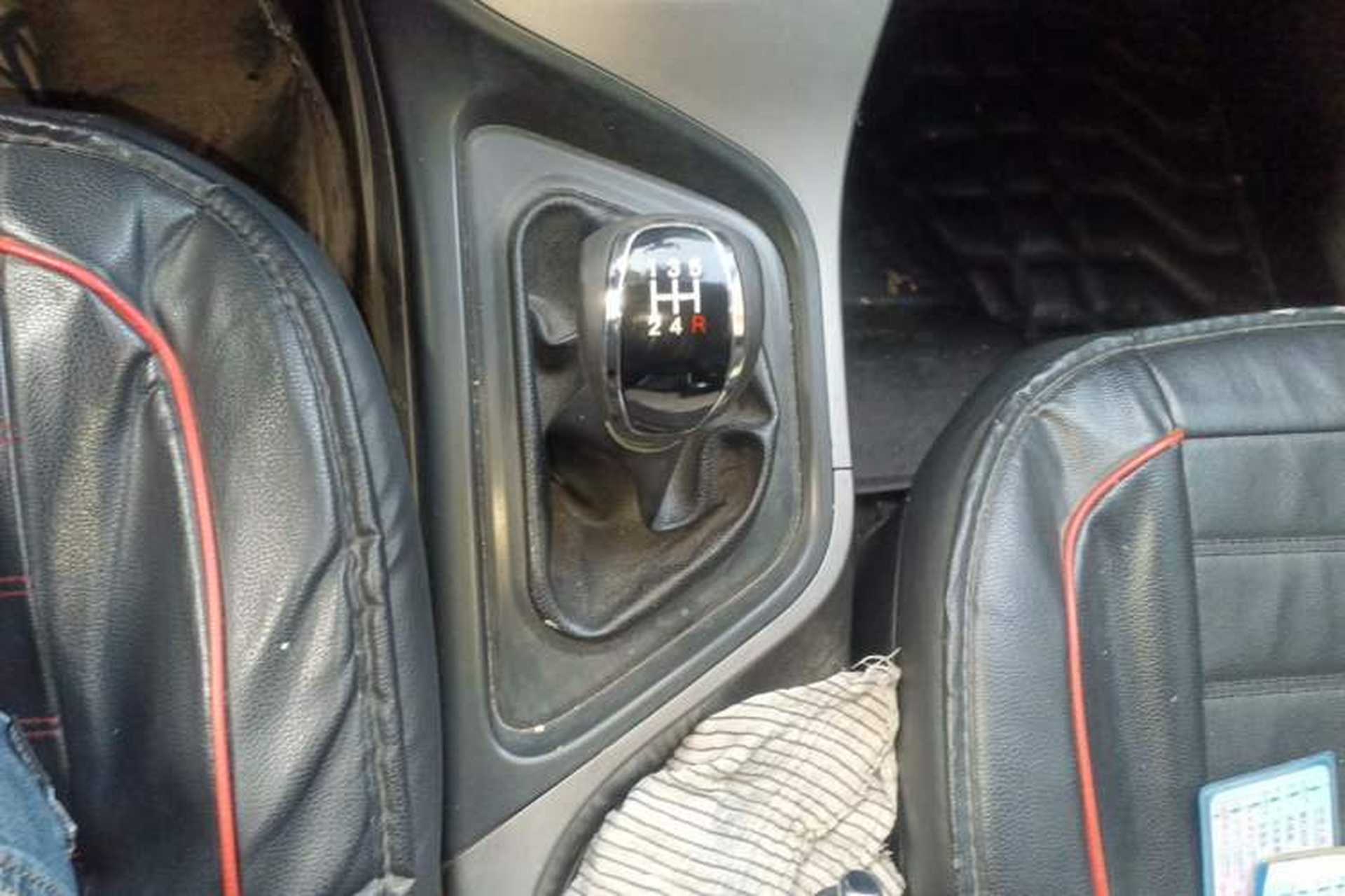Used Haima M3 2016 1.5L Manual Comfort Model Gear Lever