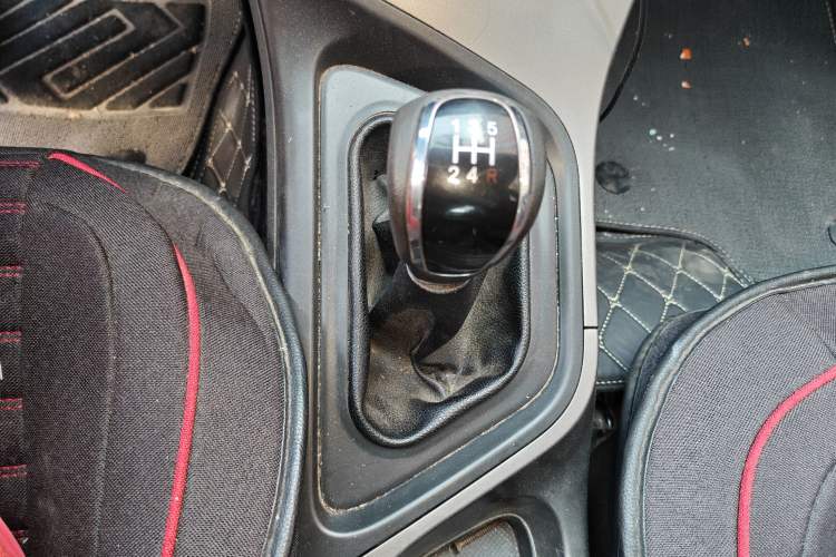 Used Haima M3 2016 1.5L Manual Comfort Model Gear Lever