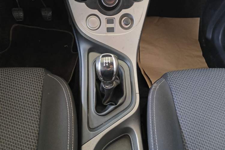 Used Haima M3 2016 1.5L Manual Comfort Model Gear Lever