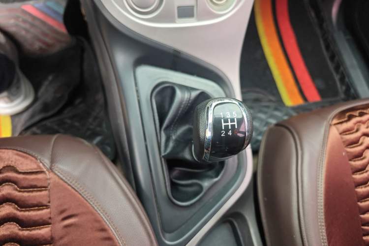 Used Haima M3 2016 1.5L Manual Comfort Model Gear Lever