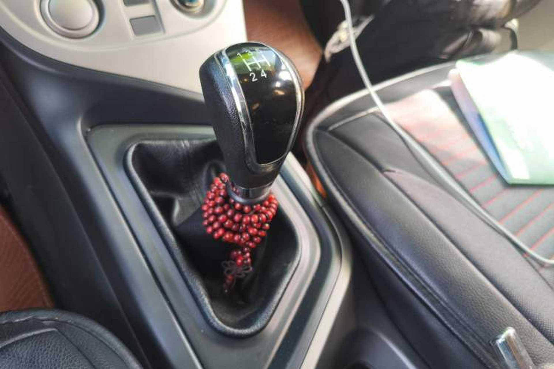 Used Haima M3 2016 1.5L Manual Comfort Model Gear Lever