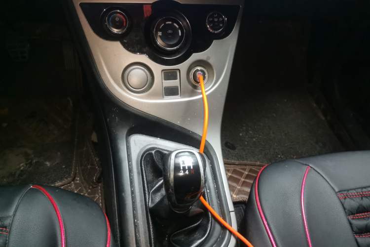 Used Haima M3 2016 1.5L Manual Comfort Model Gear Lever