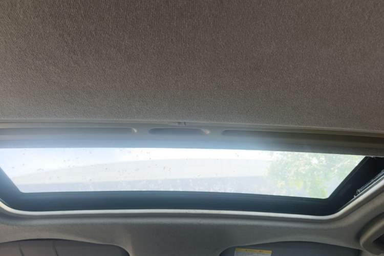 Used Haima M3 2016 1.5L CVT Smart Comfort Version Headliner