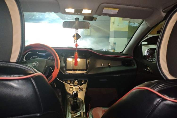 Used Haima M3 2016 1.5L Manual Fashion Edition Headliner