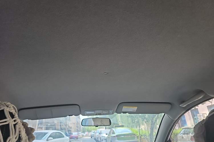 Used Haima M3 2016 1.5L Manual Fashion Edition Headliner