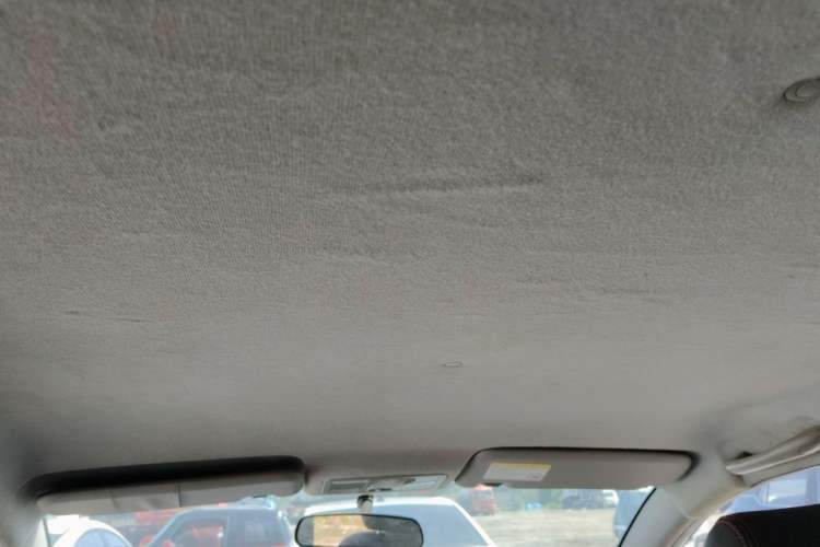 Used Haima M3 2016 1.5L Manual Comfort Model Headliner