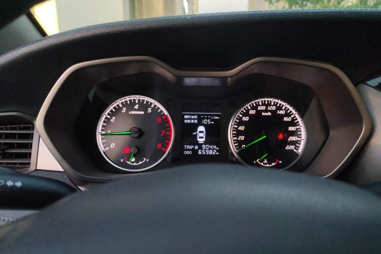 Used Haima M3 2016 1.5L Manual Comfort Model with Sunroof Instrument Cluster