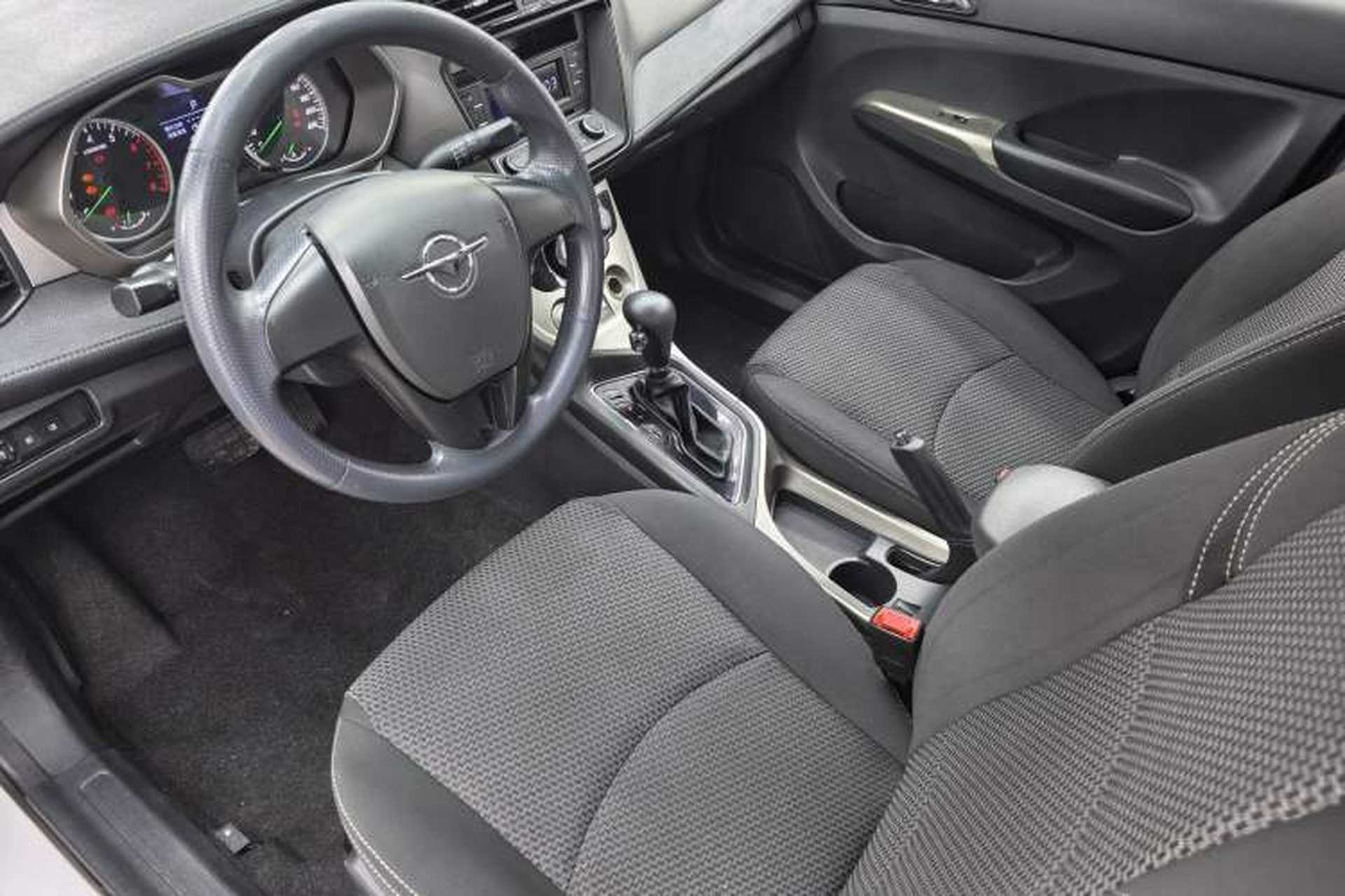 Used Haima M3 2016 1.5L CVT Comfort Edition Interior 2