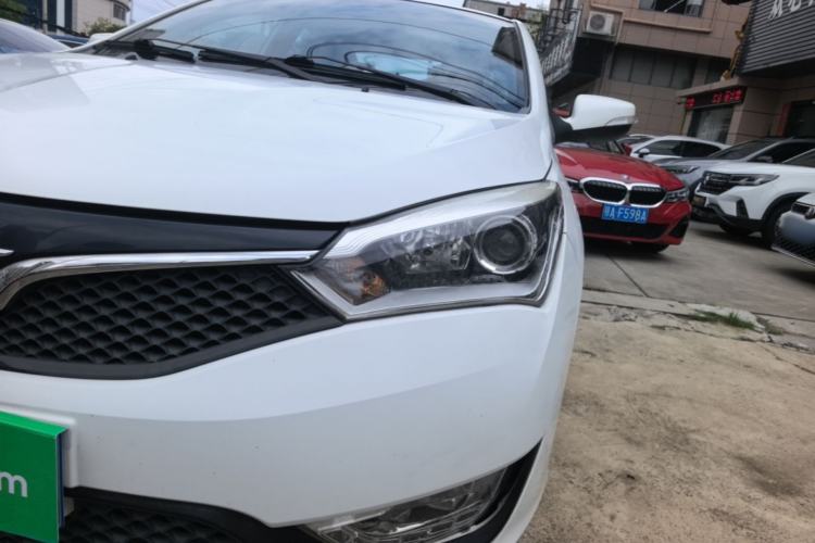 Used Haima M3 2016 1.5L Manual Smart Comfort Edition Left Front Headlight