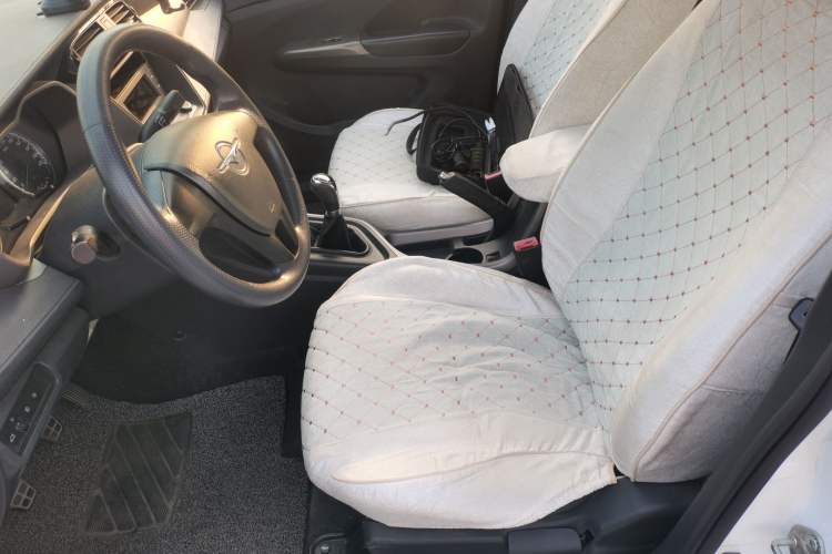 Used Haima M3 2016 1.5L Manual Comfort Model Left Front Seat