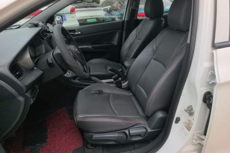Used Haima M3 2016 1.5L Manual Smart Comfort Edition Left Front Seat