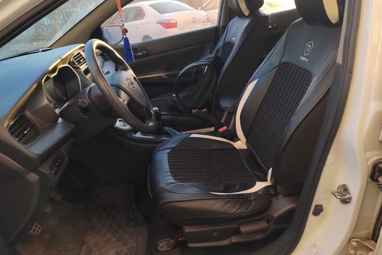 Used Haima M3 2016 1.5L Manual Comfort Model Left Front Seat