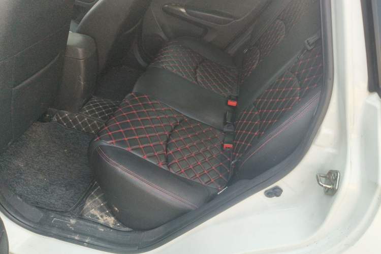 Used Haima M3 2016 1.5L Manual Fashion Edition Left Rear Seat