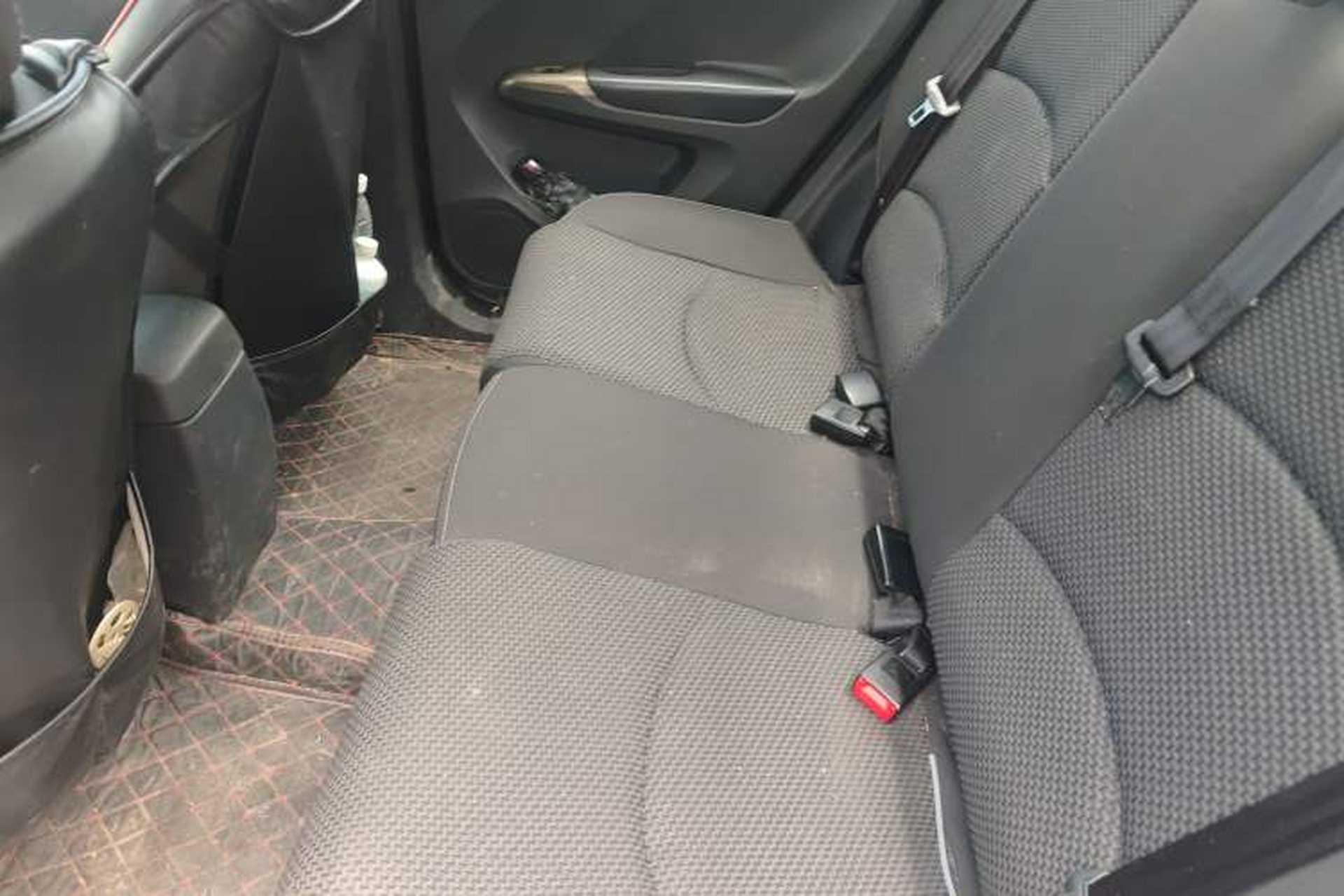 Used Haima M3 2016 1.5L Manual Comfort Model with Sunroof Left Rear Seat