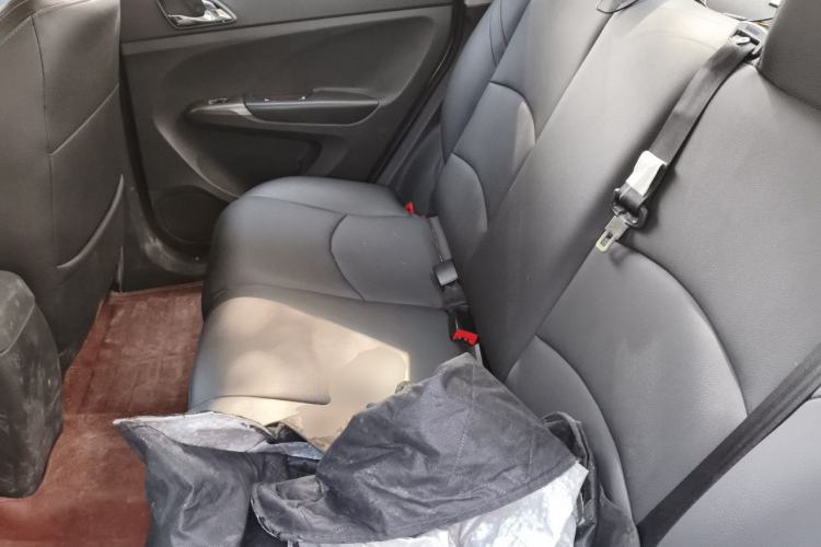 Used Haima M3 2016 1.5L Manual Fashion Edition Left Rear Seat