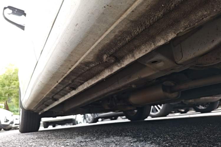 Used Haima M3 2016 1.5L Manual Comfort Model Left Side Sill
