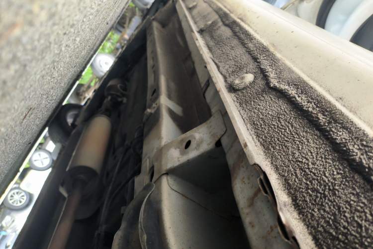 Used Haima M3 2016 1.5L Manual Smart Comfort Edition Left Side Sill