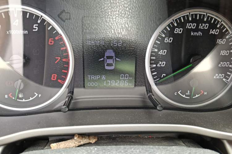 Used Haima M3 2016 1.5L CVT Smart Comfort Version Odometer Close Up