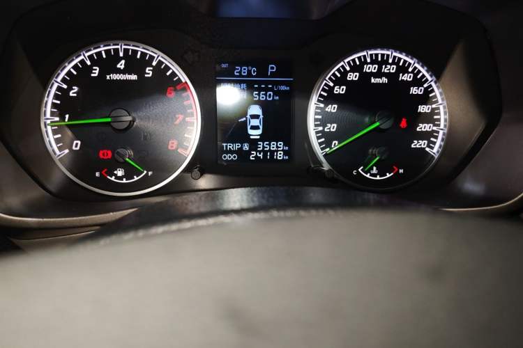 Used Haima M3 2016 1.5L CVT Smart Comfort Version Odometer Close Up